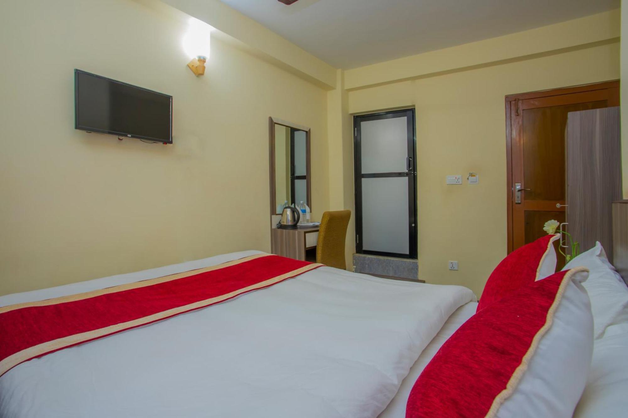 Oyo 297 Hotel Aayam Kathmandu Esterno foto